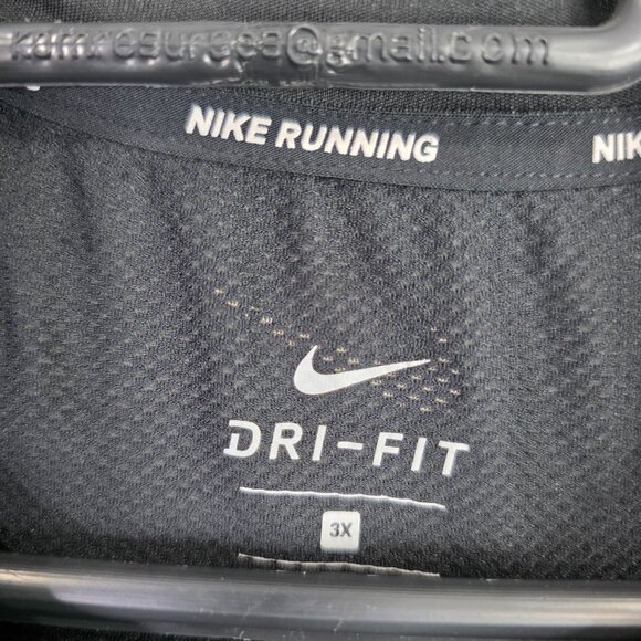 Womens Nike Black Running Tank Top Dri-Fit Sleeveless Athletic Polyester Size 3X - Picture 2 of 8